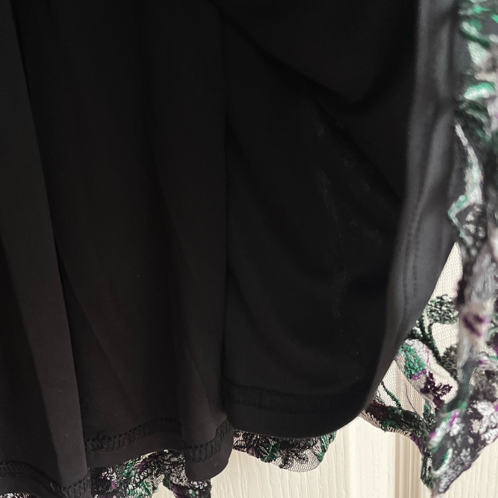 Tadashi Shoji Lace Embroidered Dress Gown black purple green size 6 - Picture 13 of 13